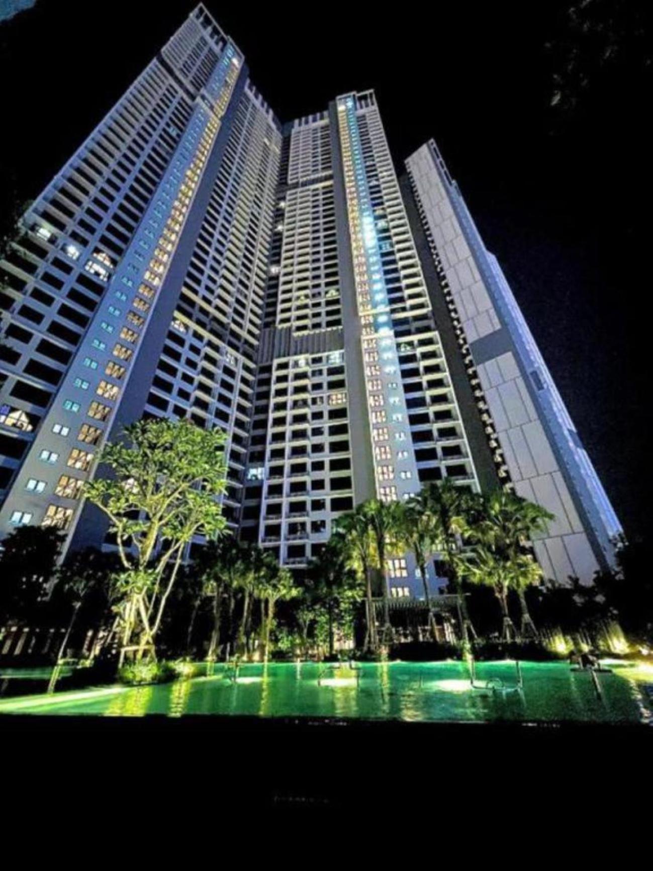Agile Serviced Bukit Bintang Trx By Classy