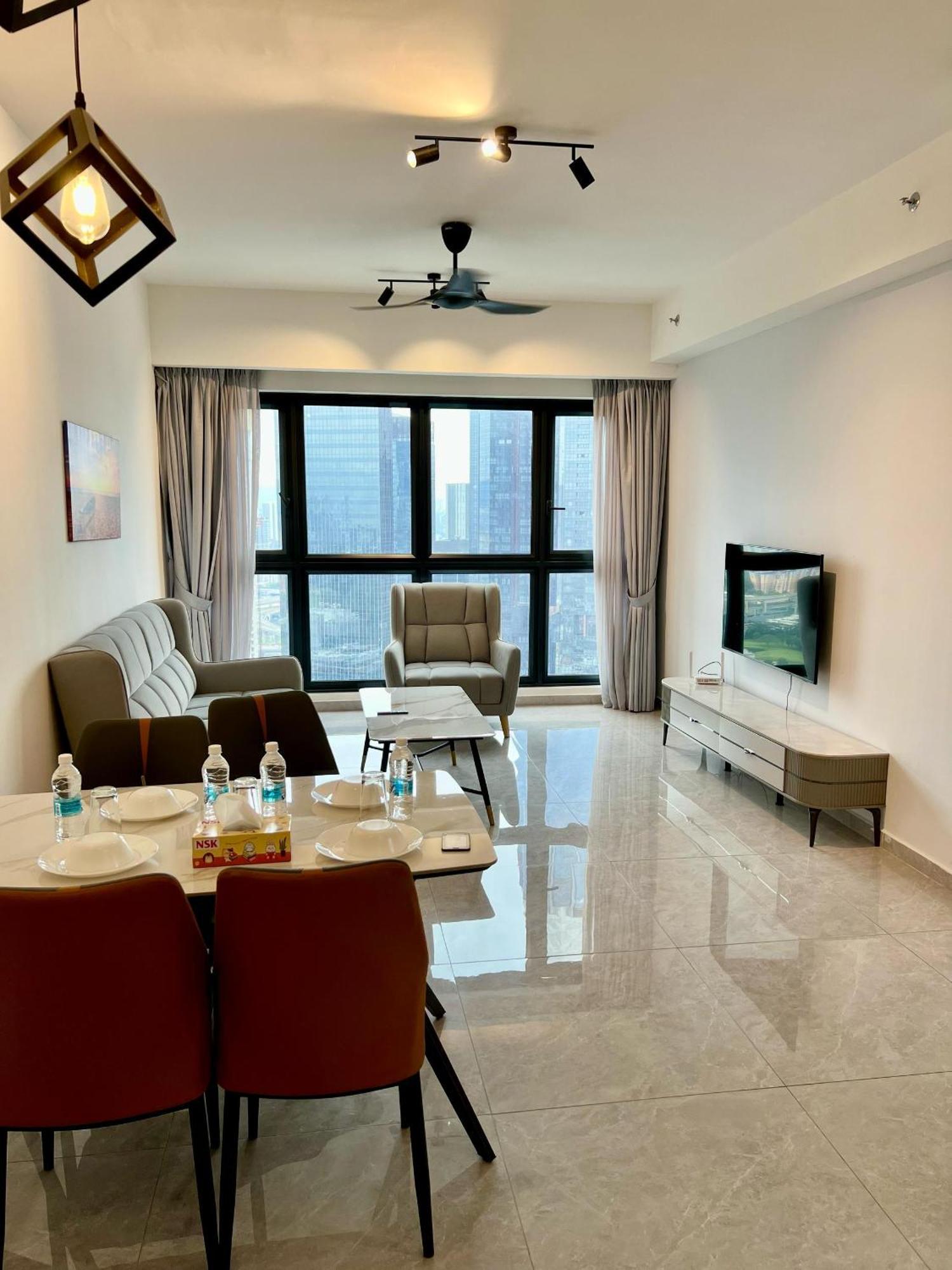 Agile Serviced Bukit Bintang Trx By Classy * Kuala Lumpur